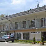 Szepia Bio And Art