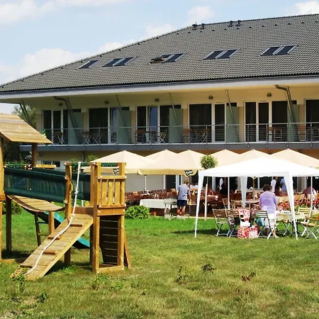 Szepia Bio And Art Hotel