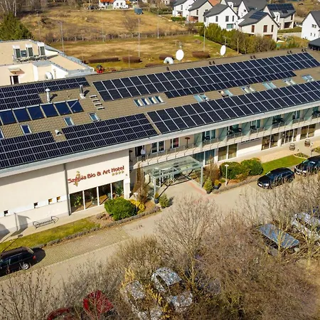 Szepia Bio And Art Zsambek