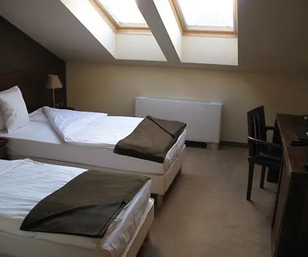 Szepia Bio And Art Hotel 4*