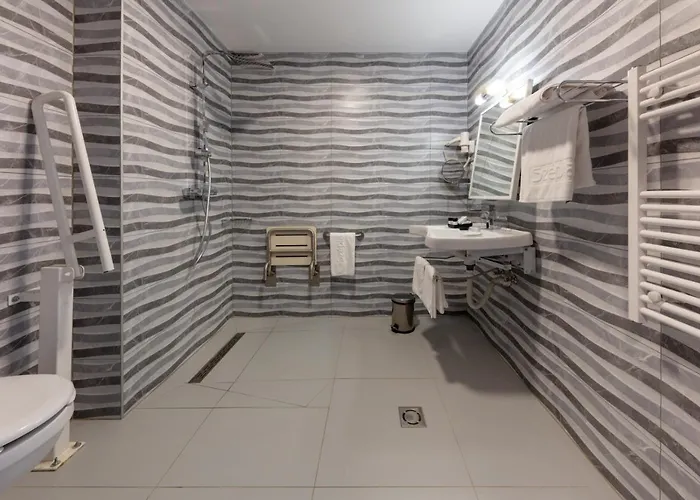 Hotell Szepia Bio And Art 4*