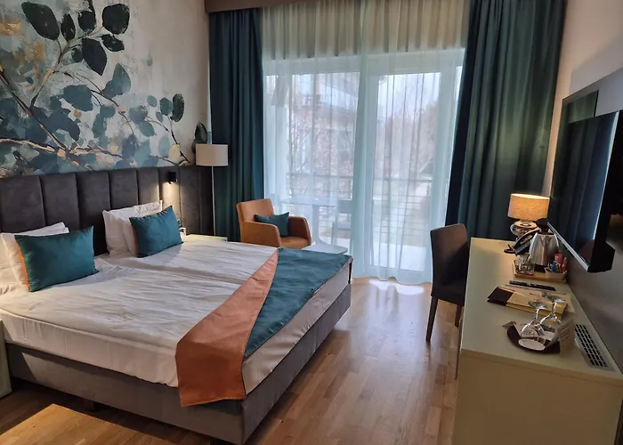 Szepia Bio And Art Zsambek