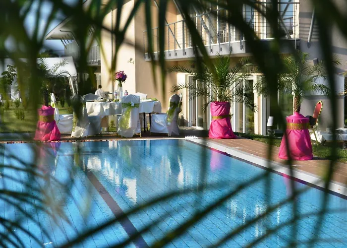 Szepia Bio And Art Hotel 4*