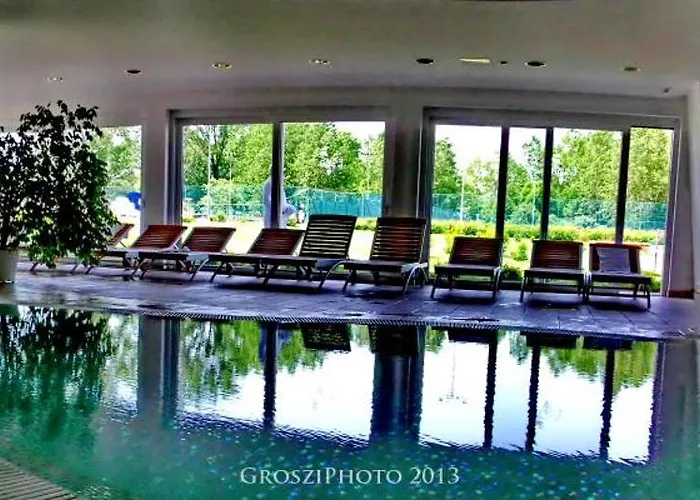 Szepia Bio And Art 4*