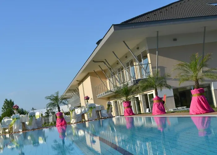 Szepia Bio And Art Hotell